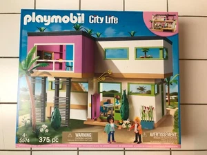 playmobil 5574 - City Life - zweistöckige Luxusvilla komplett in OVP - Bild 1 von 16