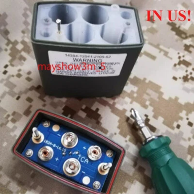 US STOCK! TCA/PRC-152A Lithium Battery Pack 8.4V (excluding Lithium Battery) NEW - Изображение 1 из 3