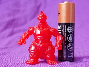 Minifigura de PVC sólido MECHA GODZILLA YUTAKA 2000 VINTAGE ALTURA 1,5" 4 cm - Imagen 1 de 11