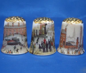 Birchcroft Fingerhüte -- 3er Set -- Gold Top L S Lowry Gemälde - Bild 1 von 2