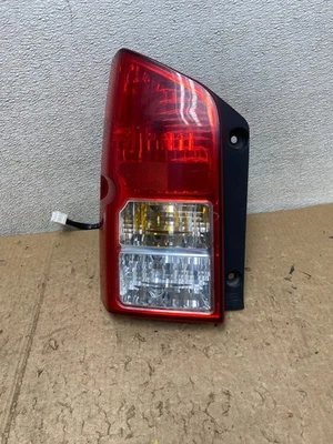 Luz trasera izquierda conductor lado izquierdo Nissan Pathfinder 2005 a 2012 OEM V4489 DW Foto 1 de 4