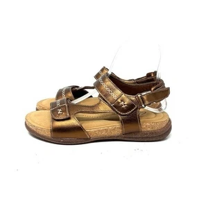 NEW Clarks Bronze Leather Sandals Women's Size 7 - Picture 1 of 7
