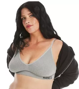 Hanes Originals Women’s ComfortFlex Seamless Rib Triangle Scoop crop Bralette - Picture 1 of 6