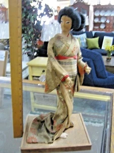 ANTIQUE Vintage Japanese Chinese ASIAN DOLL FIGURE Traditional Costume Kimono - Picture 1 of 8
