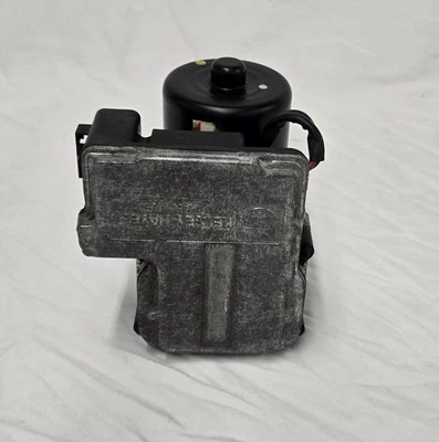 2000-2002 GMC Yukon XL K1500 5.3L ABS Anti-Lock Brake Pump Assembly OEM - Image 1 of 4