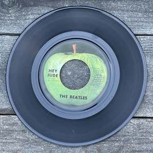 The Beatles 45 giri HEY JUDE / REVOLUTION - Apple 2276 Vintage - senza custodia 1 - Foto 1 di 2
