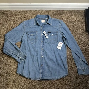 Wrangler Cowboy Wash Pearl Snap Button Down Long Sleeve Shirt Size Medium - Picture 1 of 8