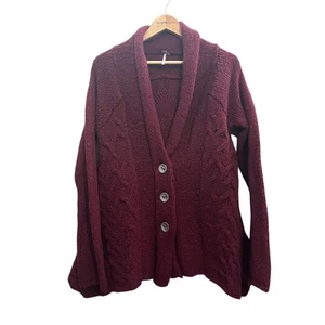 Free People weinrote Wollmischung Strick Knopf Cardigan Größe Medium - Bild 1 von 10