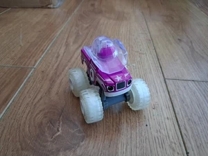 Blaze & The Monster Machines Starla Robot Riders Diecast Truck 2014 Cowgirl - Picture 1 of 7