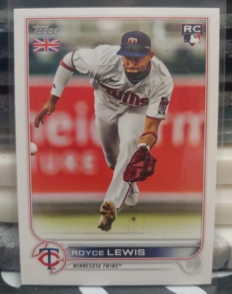 Royce Lewis RC 2022 Topps UK Edition #137  Minnesota Twins - Image 1 of 1