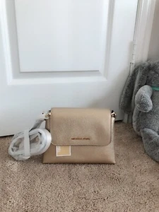 BOLSO BANDOLERA PEQUEÑO DE CUERO SOFIA dorado Michael Kors Portia - Imagen 1 de 3