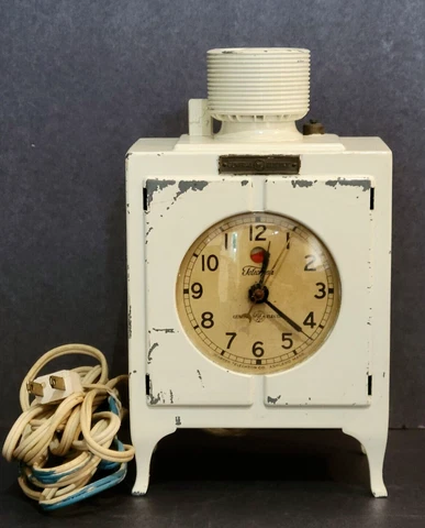 VTG GE Telechron Refrigerator Clock Ashland Massachusetts w/ Cord Die Cast USA Cover