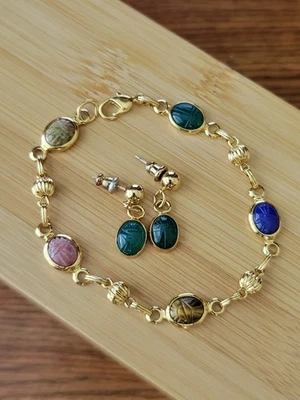 Pendientes y pulsera vintage Belle Designs verde egipcio genuino escarabajo poste Foto 1 de 4