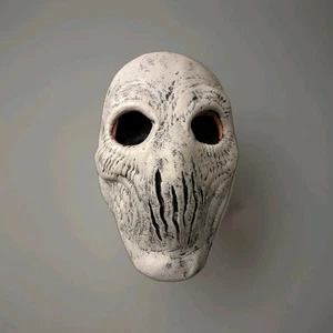 Spirit Halloween Grey Masks SKU#01321280 Convertible Demon Face Slender Man - Picture 1 of 5