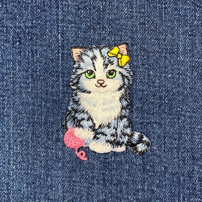 Cat & Yarn Applique Patch - Embroidered Kitten Pet Animal Badge 2-3/8" (Iron on) - Image 1 of 2