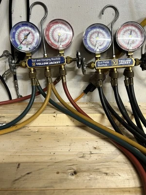 Juego de 2 manómetros de climatización para sistemas de refrigeración aire acondicionado Foto 1 de 2