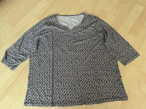 Grafisches Shirt von Bonita in Gr. XXL, sehr gepflegt - Bild 1 von 1
