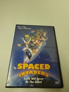 SPACED INVADERS DVD W/ INSERT TESTED  - Foto 1 di 4