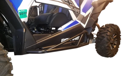 Para Polaris RZR 900/1000 XP 2015-2019 barras Nerf negras (par) - Moose Racing Foto 1 de 4