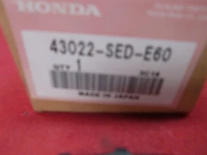 Bremsklötze von Original Honda mit der Nummer 43022-SED-E60 - Picture 1 of 2