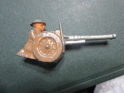 Vintage Barclat Lead Soldier W/ Cannon - Image 1 of 4