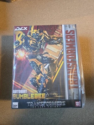Figura de acción Transformers Bumblebee The Last Knight ThreeZero DLX 8,5 NUEVO Foto 1 de 3
