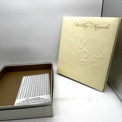 Álbum recargable indicador de regalo pegatinas vintage con sello “Nuestro recuerdo de boda” Foto 1 de 4