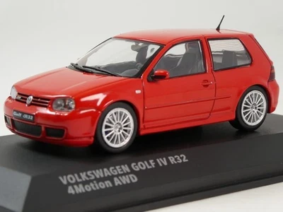Solido Volkswagen Golf IV R32 Toronto red 2003 1/43 S43113604 - Immagine 1 di 3