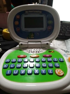 Leap Frog MY OWN LEAPTOP Learning Interactive Laptop Green Tested WORKS! B39 - Picture 1 of 8