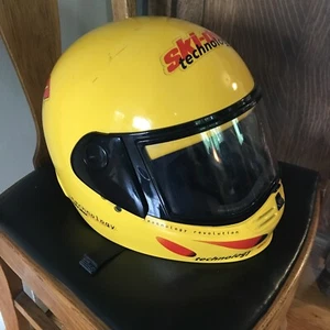 Nice Snowmobile Yellow SKI-DOO Technology Revolution XS 2000 Belgium Helmet - Picture 1 of 12