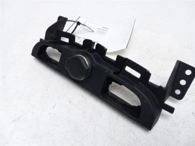 2016 CHEVROLET MALIBU POWER OUTLET WITH BEZEL - Image 1 of 4