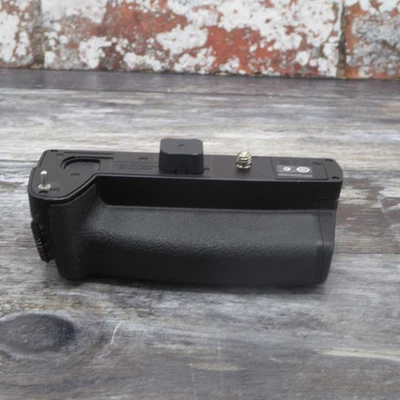 Used Genuine Olympus HLD-7 Grip - Excellent Condition - Image 1 of 4