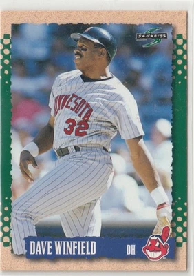 1995 Score - Dave Winfield #80 - Image 1 of 2