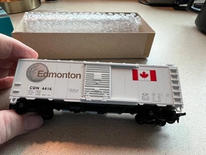 HO Show Me Model Railroad. Box Car RTR "Edmonton" Canadian Cities Series OB - Picture 1 of 12