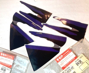 Set Adesivi Suzuki Gsx-R 1100 68670-46E00-A7E + 68660-46E-A7E NOS - Foto 1 di 1