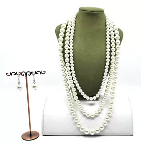Collar de triple cadena de perlas sintéticas con pendientes a juego color natural - Imagen 1 de 1
