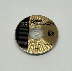 Kodak Pro Photo CD Disc Lapel Pin (P107) - Picture 1 of 3