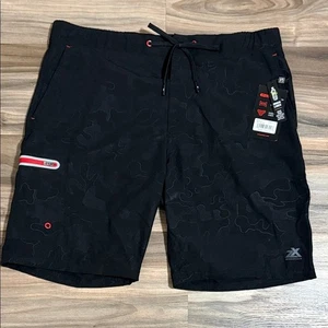 NEU ZeroXposur Herren Performance Badehose UPF 50+ Größe Large schwarz Tarnmuster - Bild 1 von 7