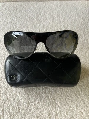 CHANEL Aviator Sunglasses 4154 Wraparound Model With Case  - Image 1 of 4