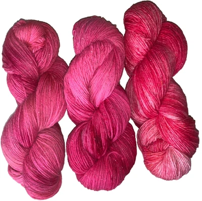 150 g Handgefärbte  MERINO SILBER-GLITZER-SOCKENWOLLE   *KAMINFEUER* - Bild 1 von 4