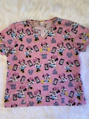 Camisa de manga corta rosa talla grande de Disney Minnie Mouse para mujer Foto 1 de 4
