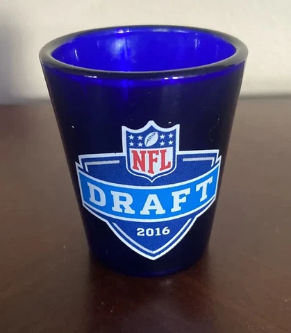 2016 NFL DRAFT Shot Glass Football Chicago Illinois (Bears) RARE Cover
