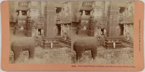 India.Ellora.Temple of Kalis.Inde Temple.Cut out.Photo Stereo albuminée.Kilburn. - Foto 1 di 2