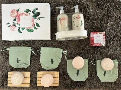 Harrods Luxury Gift Set-Hand wash/lotion pumps/Soap in tin - Image 1 of 3