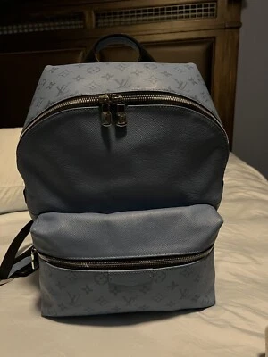 Bolso Louis Vuitton Discovery PM Foto 1 de 4