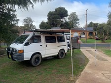 MITSUBISHI EXPRESS 4X4 CAMPER