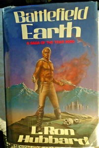 Battlefield Earth HC/DJ 1/1 1982 Edición Ciencia Ficción L Ronald Hubbard Saga de 3000 - Imagen 1 de 2