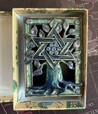 TREE OF LIFE TZEDAKAH BOX BLUE, PERFECT FOR MODERN & TRADITIONAL DECOR, NEW - Image 1 of 4
