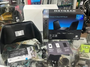 NETGEAR NIGHTHAWK AX8 AX6600 RAX70 8-STREAM TRI-BAND WIFI ROUTER IN BOX - Picture 1 of 18