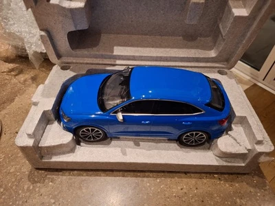 Minichamps 1:18 AUDI RSQ3 - 2019 - BLUE 155018101 MiB UK Stunning - Image 1 of 4